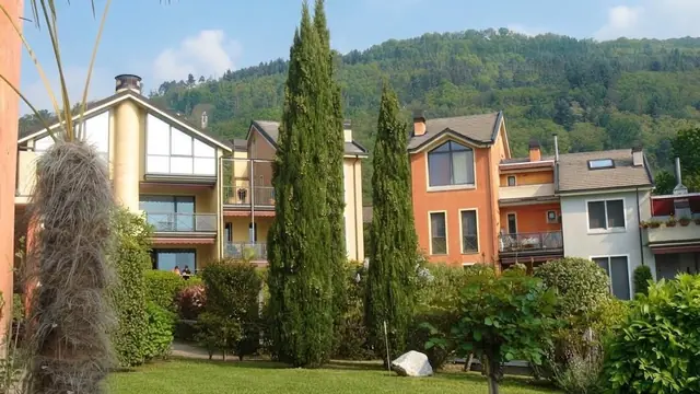 Il residence nel verde della collina