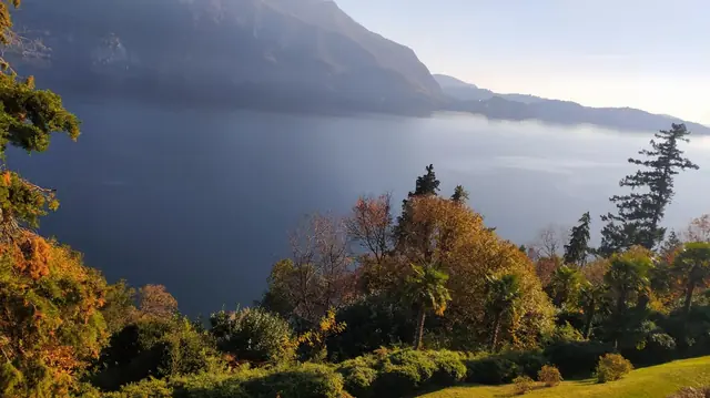 Autunno sul lago